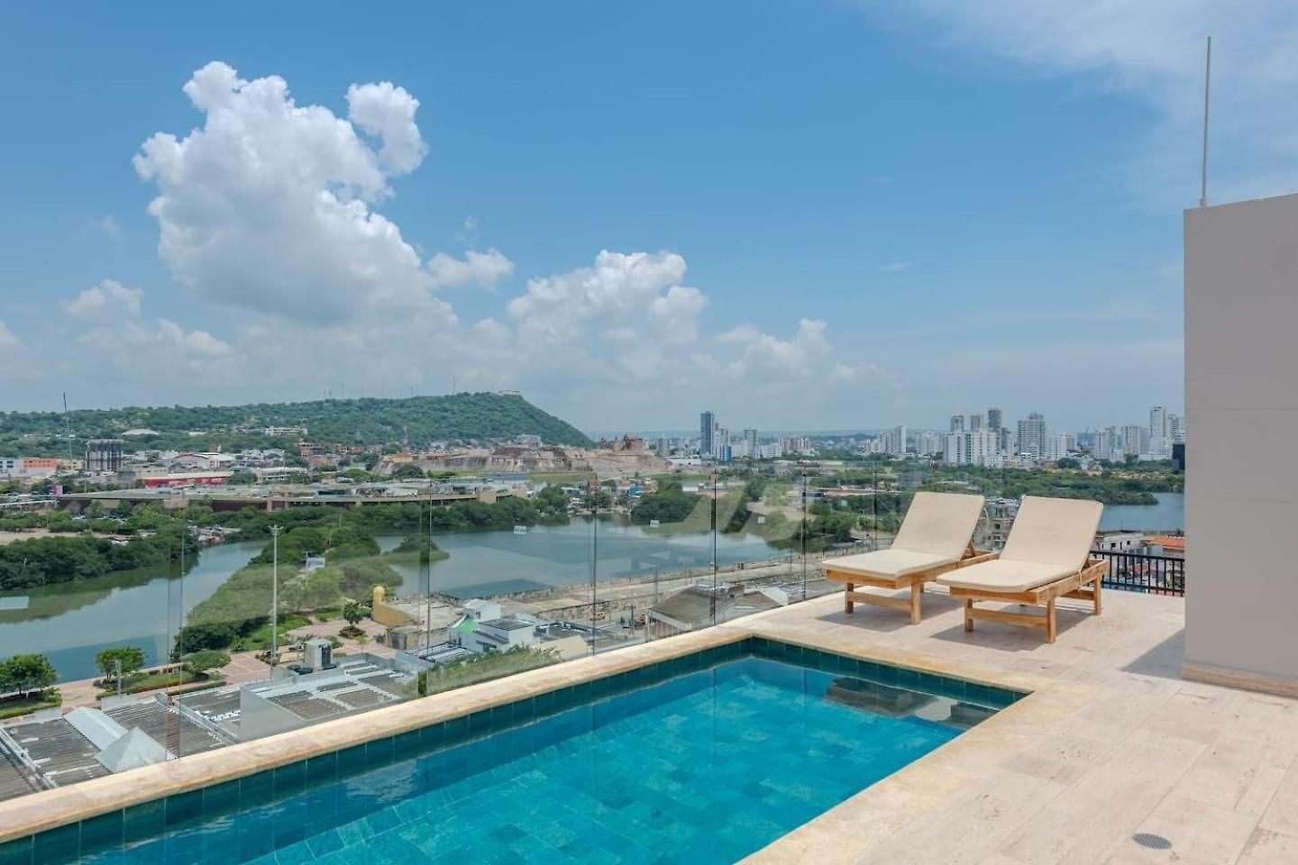 Trendy Loft - Walk To Old & Getsemani Apartment *
